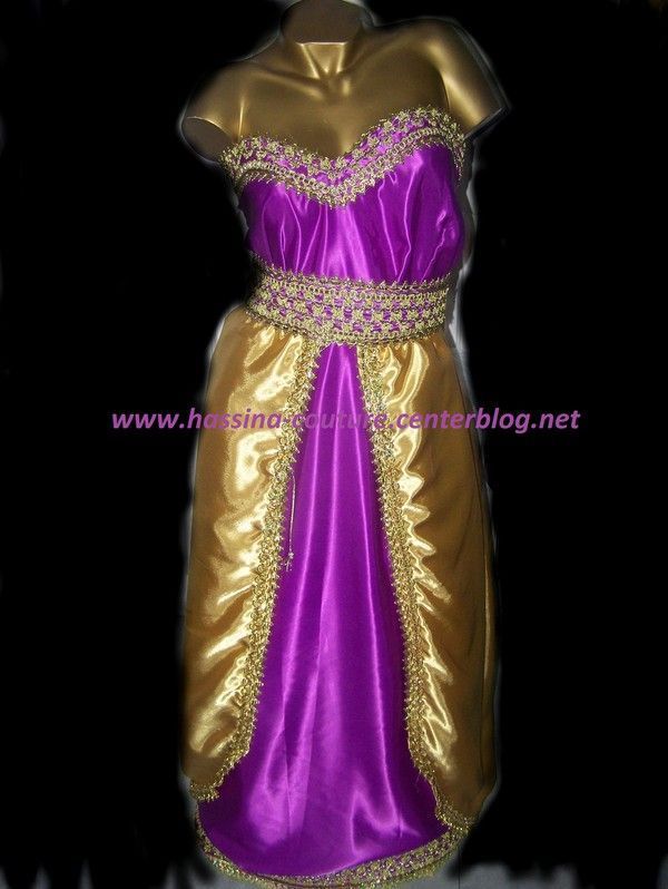 robe kabyle moderne prune et doré .